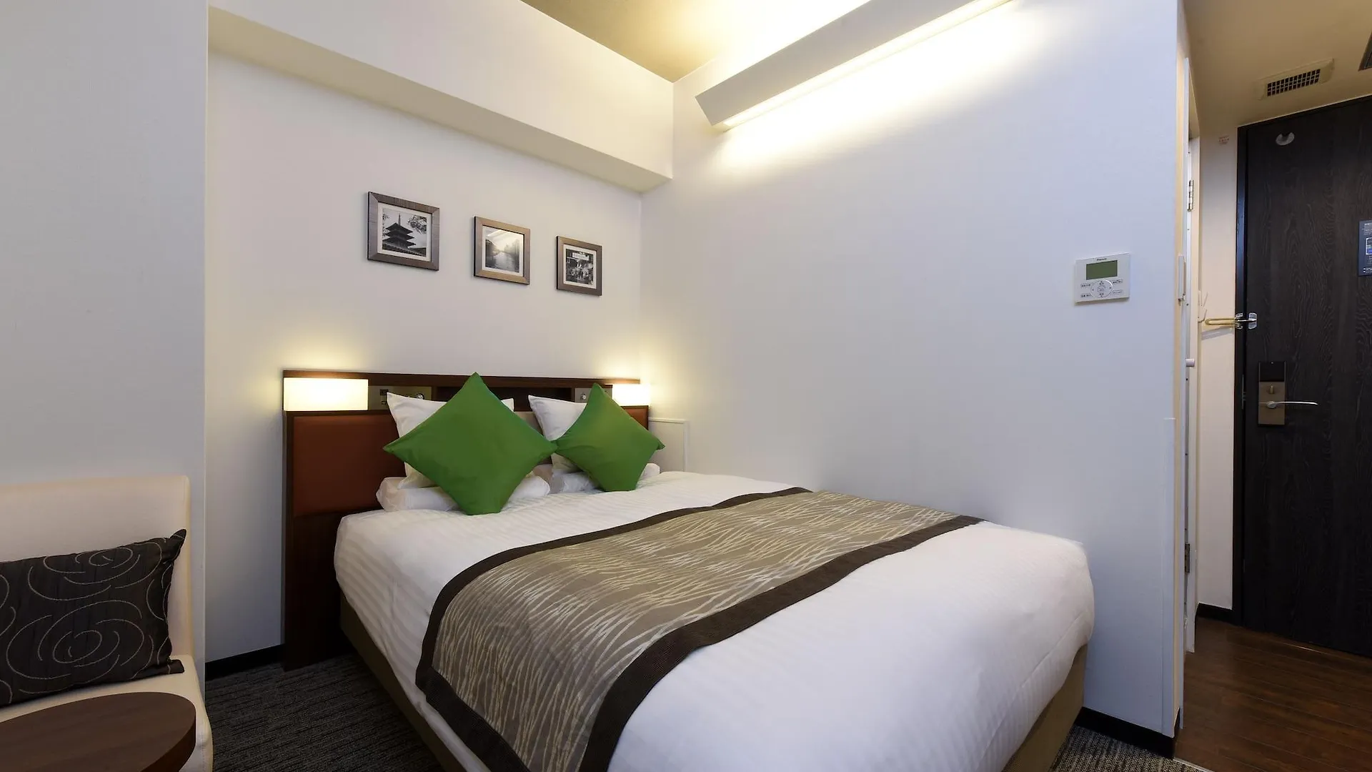 Hotel Mystays Shin Osaka Conference Center 3*,  Japan